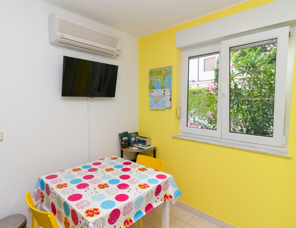 • Lungomare Beach Apartment Pula • Eksteriør bilde